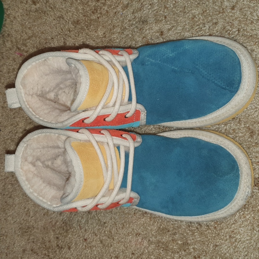 UGG Neumel Mashup Kids Boot sz 3 - Picture 4 of 12